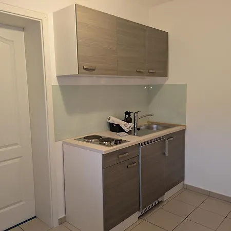 An Der Klosterkirche In * Нинбург